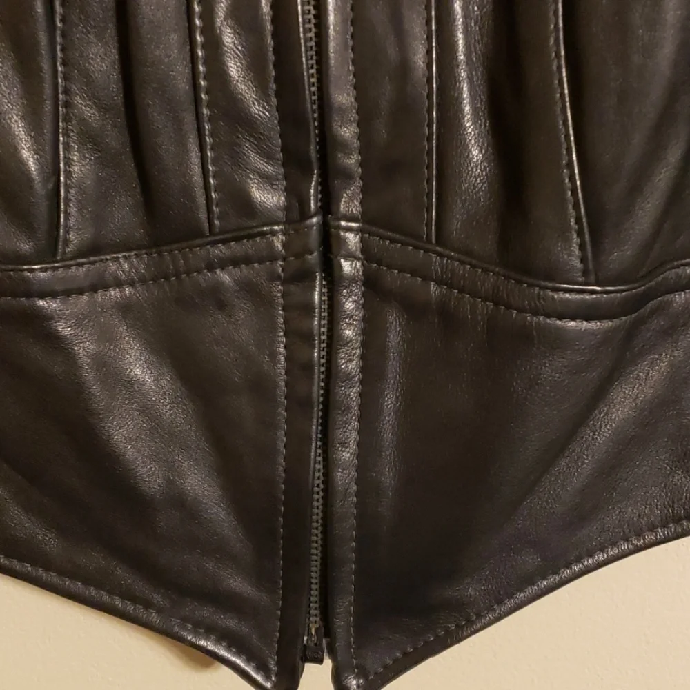 Vintage black leather vest fashion by rose usa